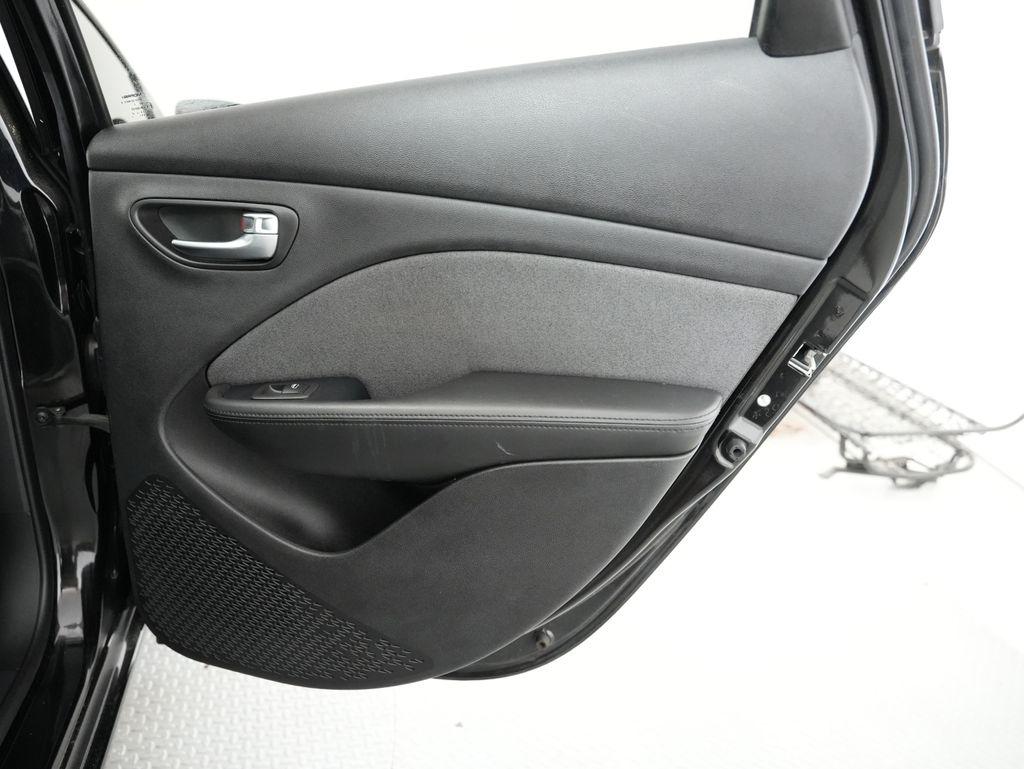 Dodge Dart 4dr Sdn SXT 2013