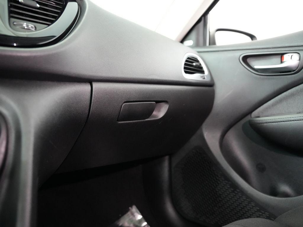 Dodge Dart 4dr Sdn SXT 2013