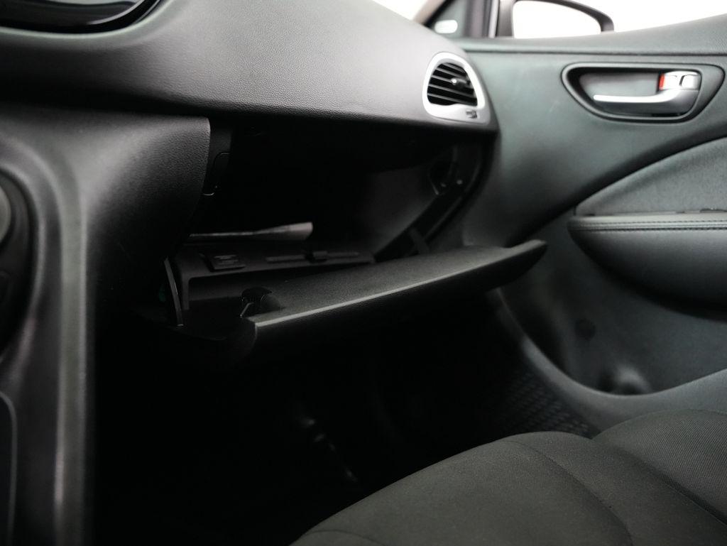 Dodge Dart 4dr Sdn SXT 2013