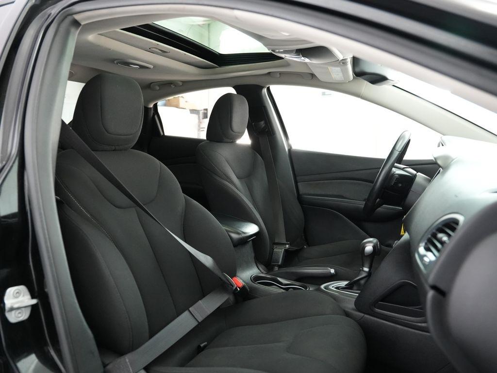 Dodge Dart 4dr Sdn SXT 2013