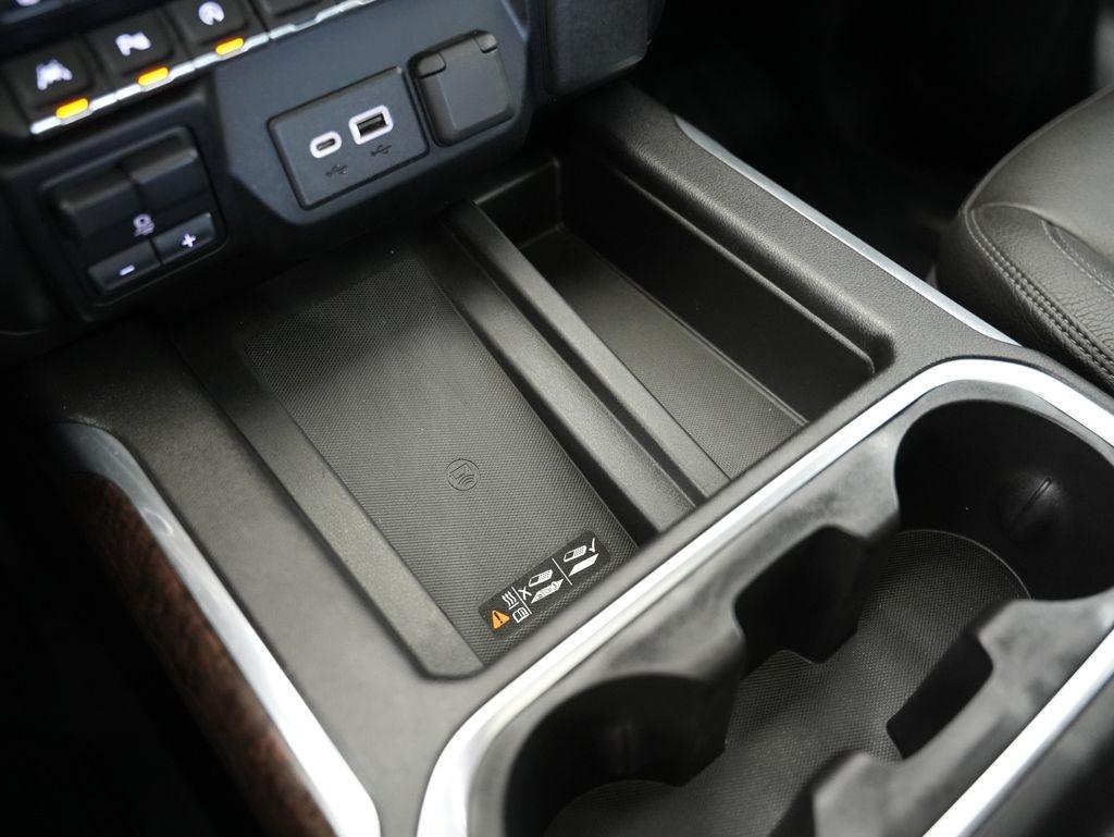 GMC Sierra 1500 4WD Crew Cab 147" Denali 2020