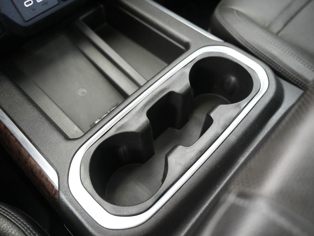 GMC Sierra 1500 4WD Crew Cab 147" Denali 2020