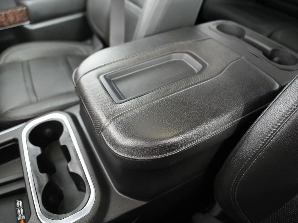 GMC Sierra 1500 4WD Crew Cab 147" Denali 2020