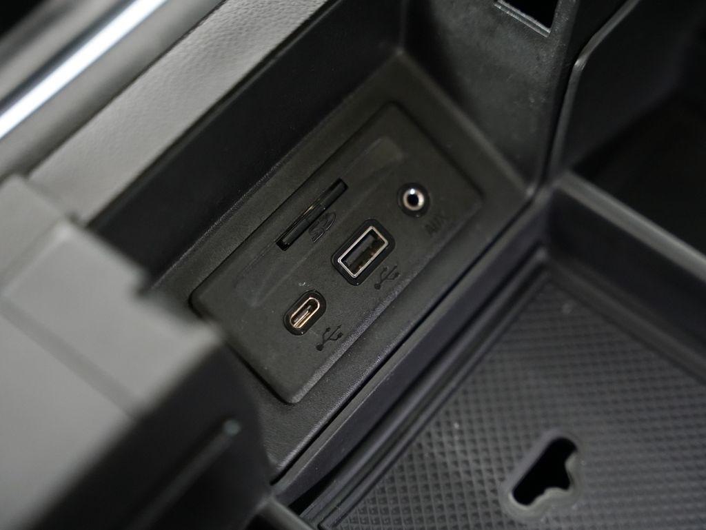 GMC Sierra 1500 4WD Crew Cab 147" Denali 2020