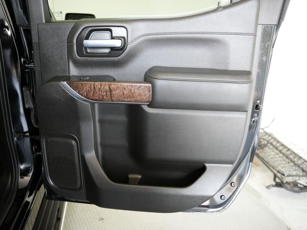 GMC Sierra 1500 4WD Crew Cab 147" Denali 2020