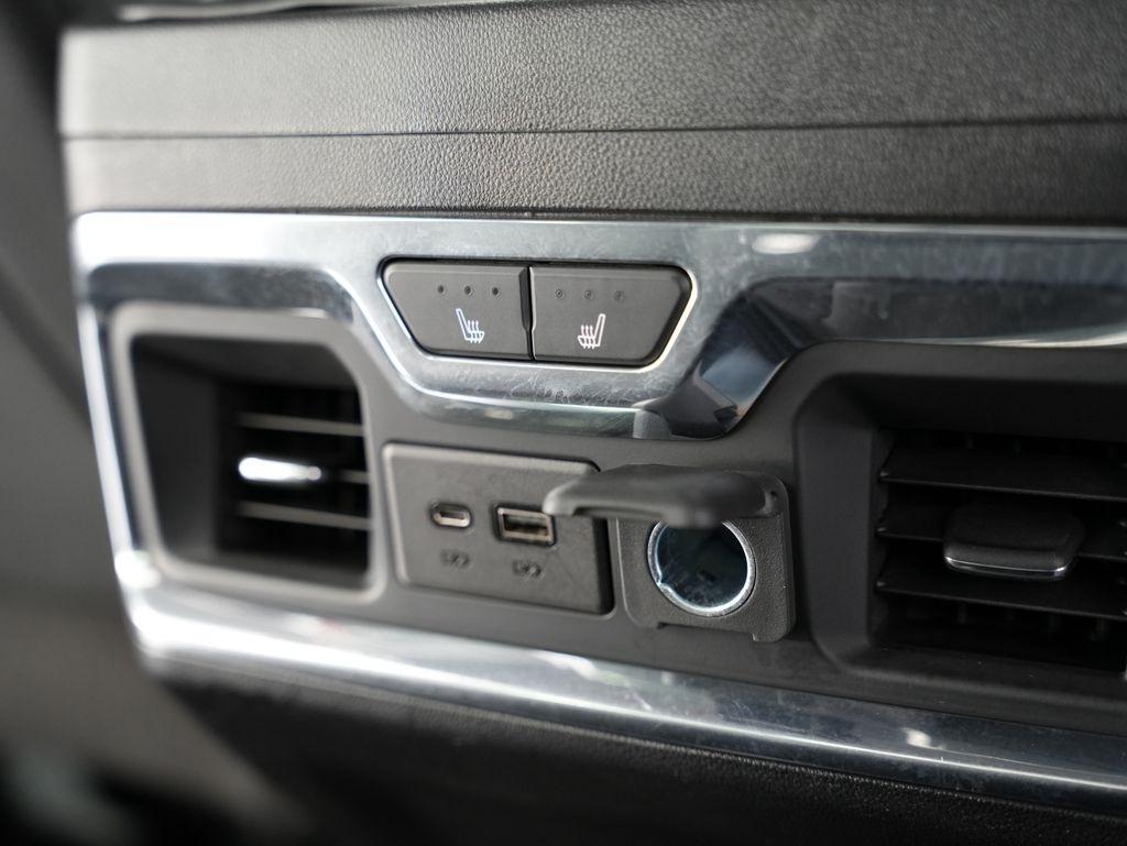 GMC Sierra 1500 4WD Crew Cab 147" Denali 2020