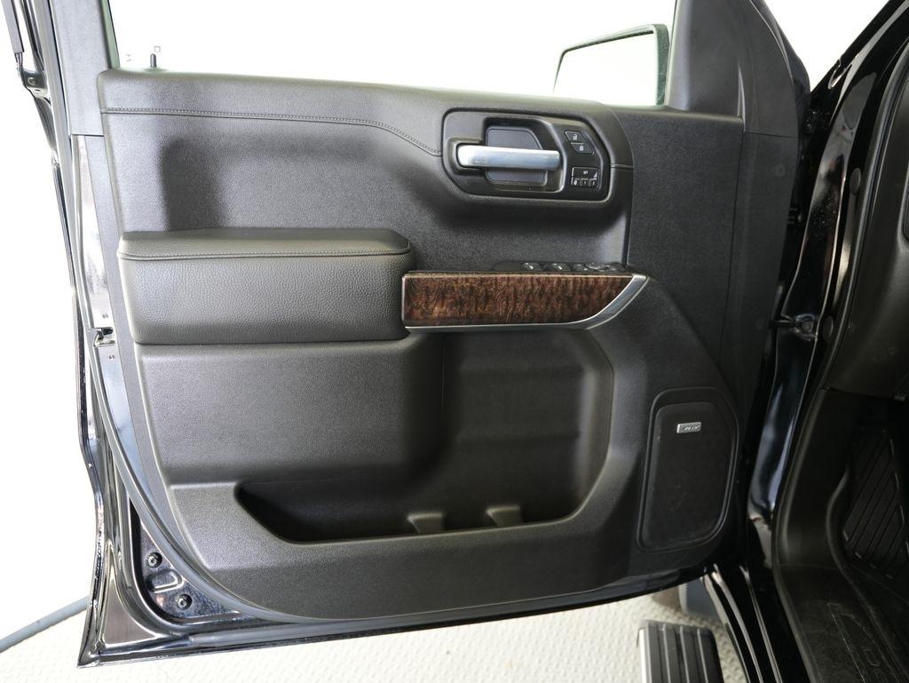 GMC Sierra 1500 4WD Crew Cab 147" Denali 2020