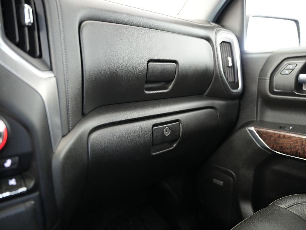 GMC Sierra 1500 4WD Crew Cab 147" Denali 2020