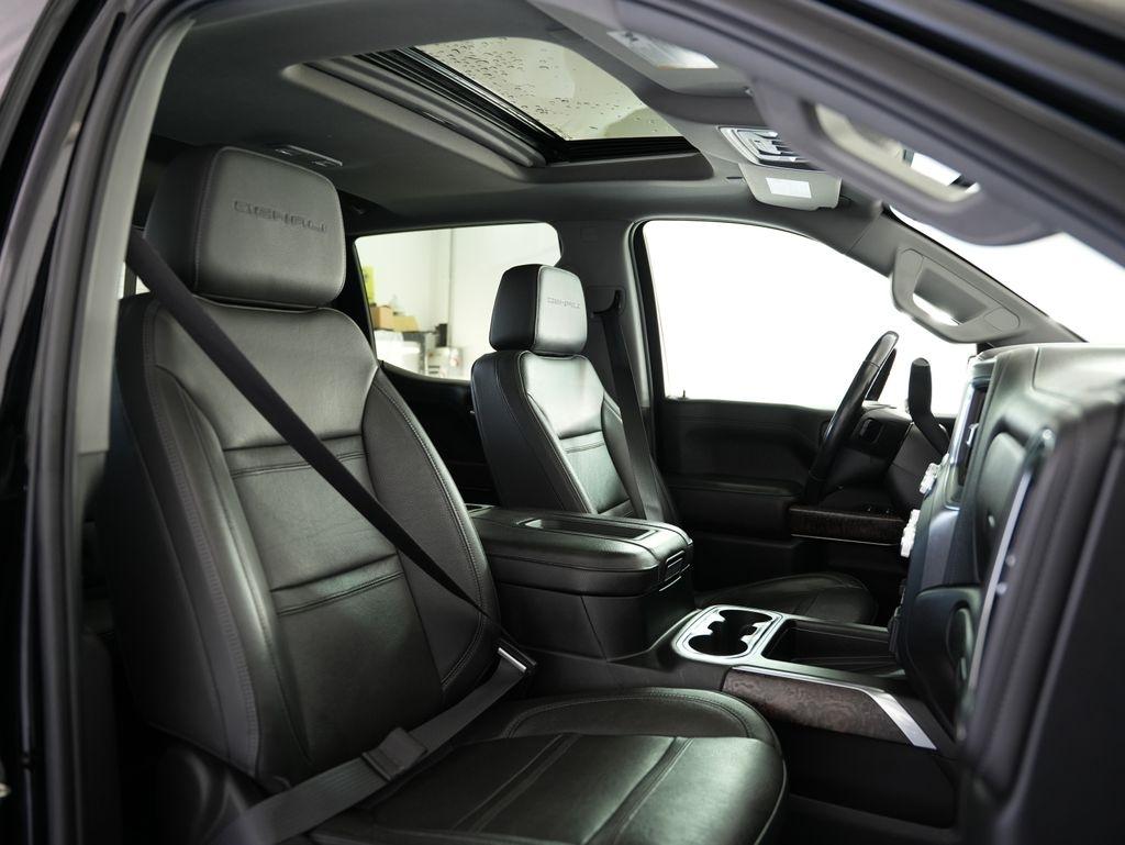 GMC Sierra 1500 4WD Crew Cab 147" Denali 2020