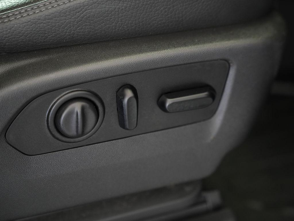 GMC Sierra 1500 4WD Crew Cab 147" Denali 2020