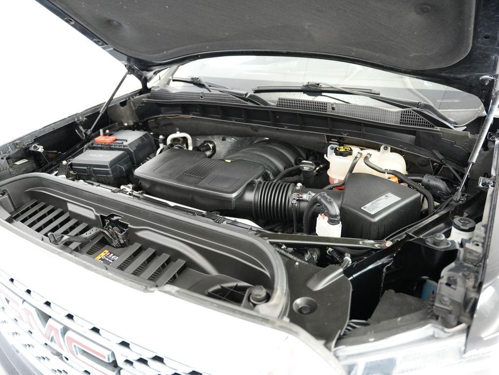 GMC Sierra 1500 4WD Crew Cab 147" Denali 2020