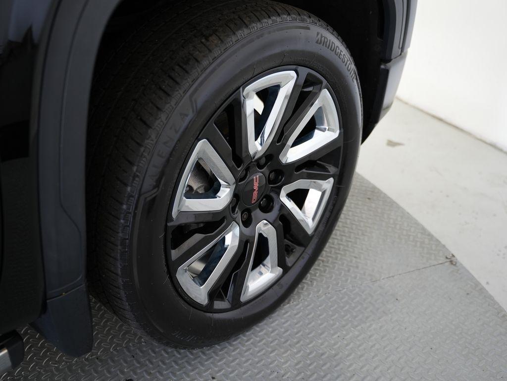 GMC Sierra 1500 4WD Crew Cab 147" Denali 2020