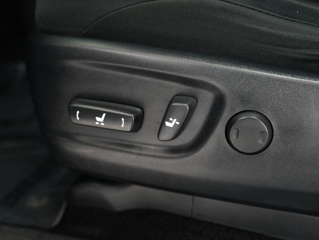 Toyota 4Runner TRD Off Road Premium 4WD (Natl) 2017