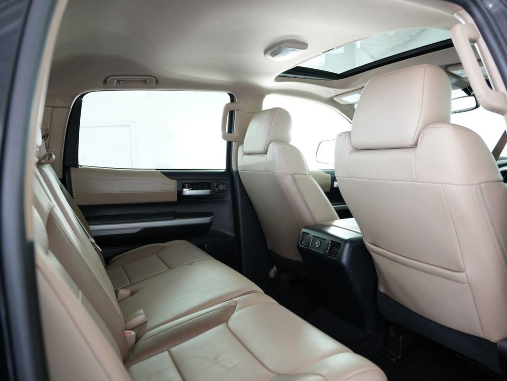 Toyota Tundra 4WD Limited CrewMax 5.5' Bed 5.7L (Natl) 2020