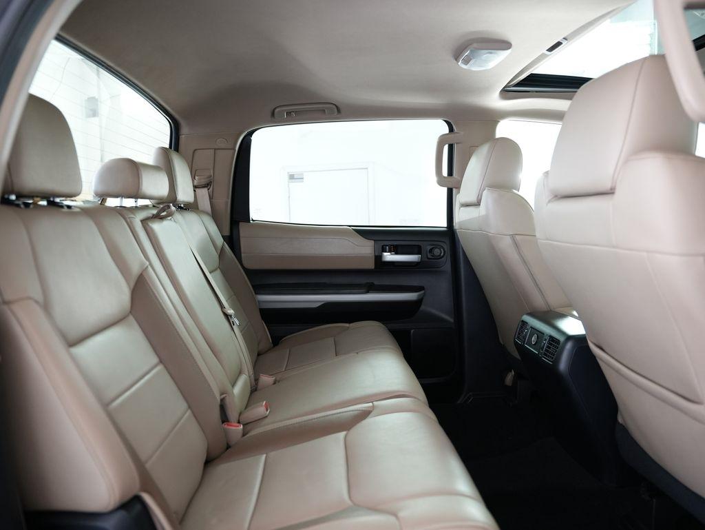 Toyota Tundra 4WD Limited CrewMax 5.5' Bed 5.7L (Natl) 2020