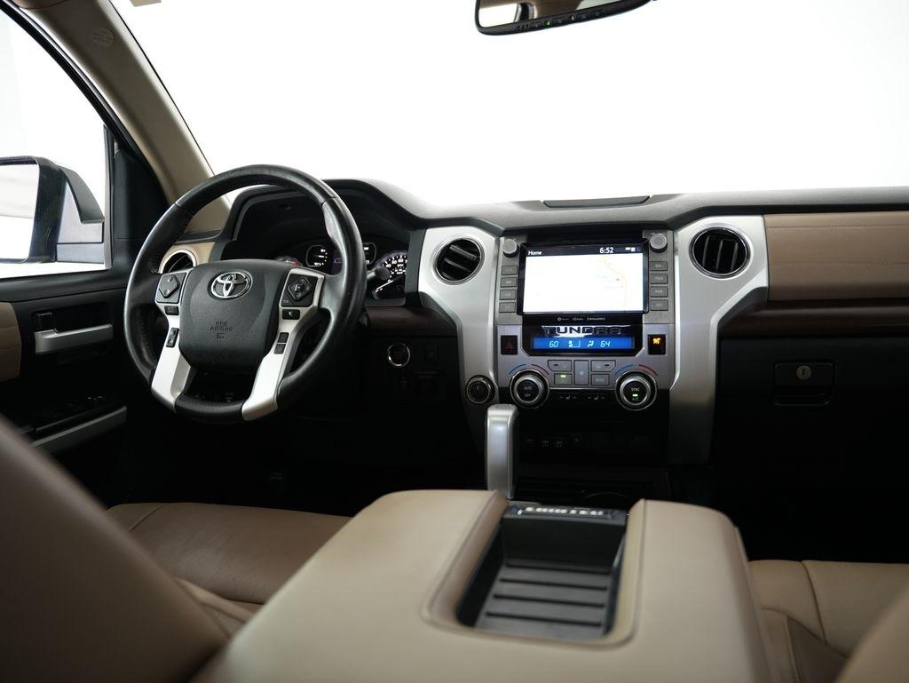 Toyota Tundra 4WD Limited CrewMax 5.5' Bed 5.7L (Natl) 2020