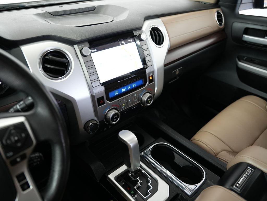 Toyota Tundra 4WD Limited CrewMax 5.5' Bed 5.7L (Natl) 2020