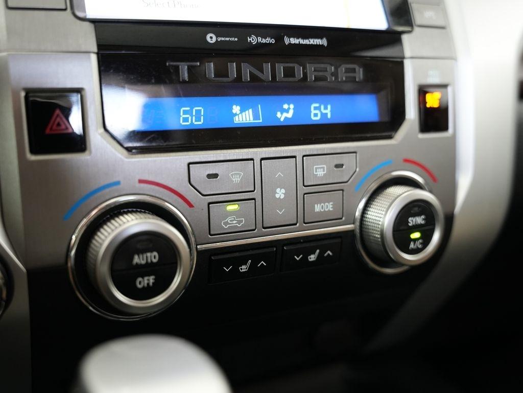 Toyota Tundra 4WD Limited CrewMax 5.5' Bed 5.7L (Natl) 2020