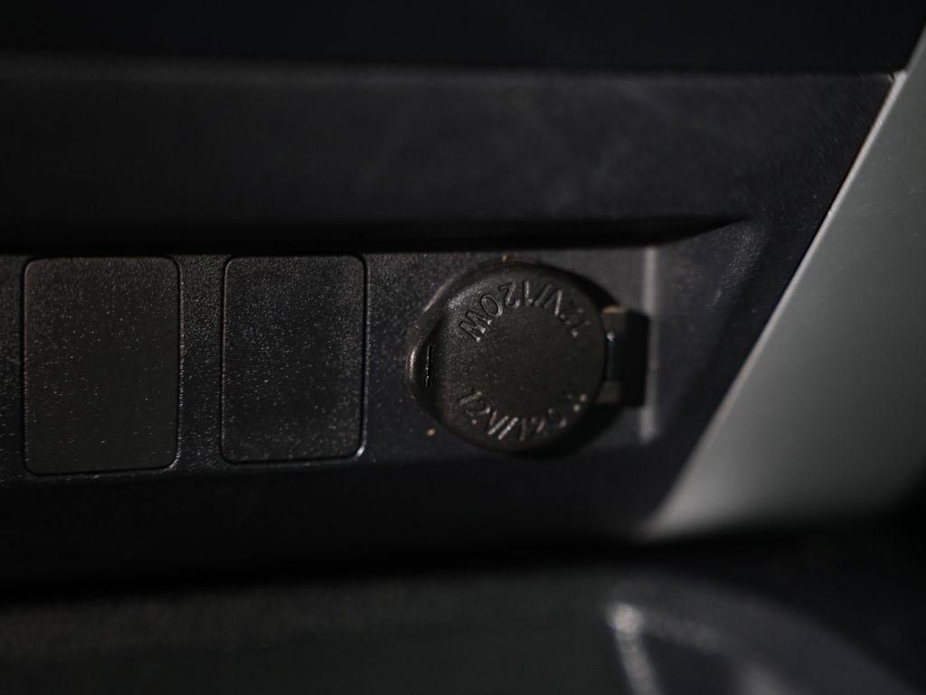 Toyota Tundra 4WD Limited CrewMax 5.5' Bed 5.7L (Natl) 2020