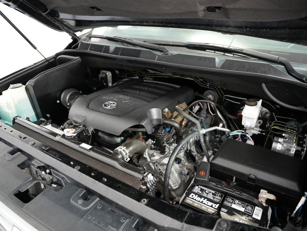 Toyota Tundra 4WD Limited CrewMax 5.5' Bed 5.7L (Natl) 2020