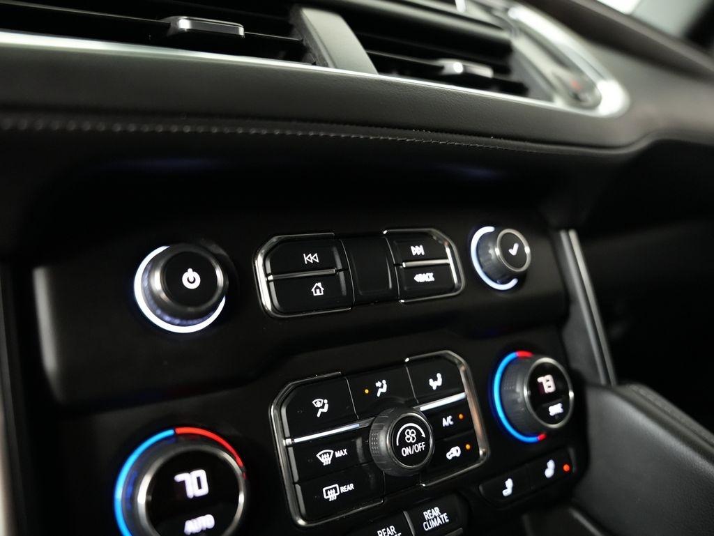 Chevrolet Tahoe 4WD 4dr Z71 2022