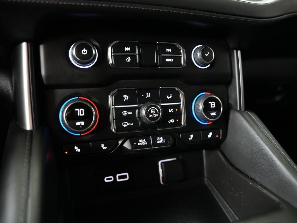 Chevrolet Tahoe 4WD 4dr Z71 2022