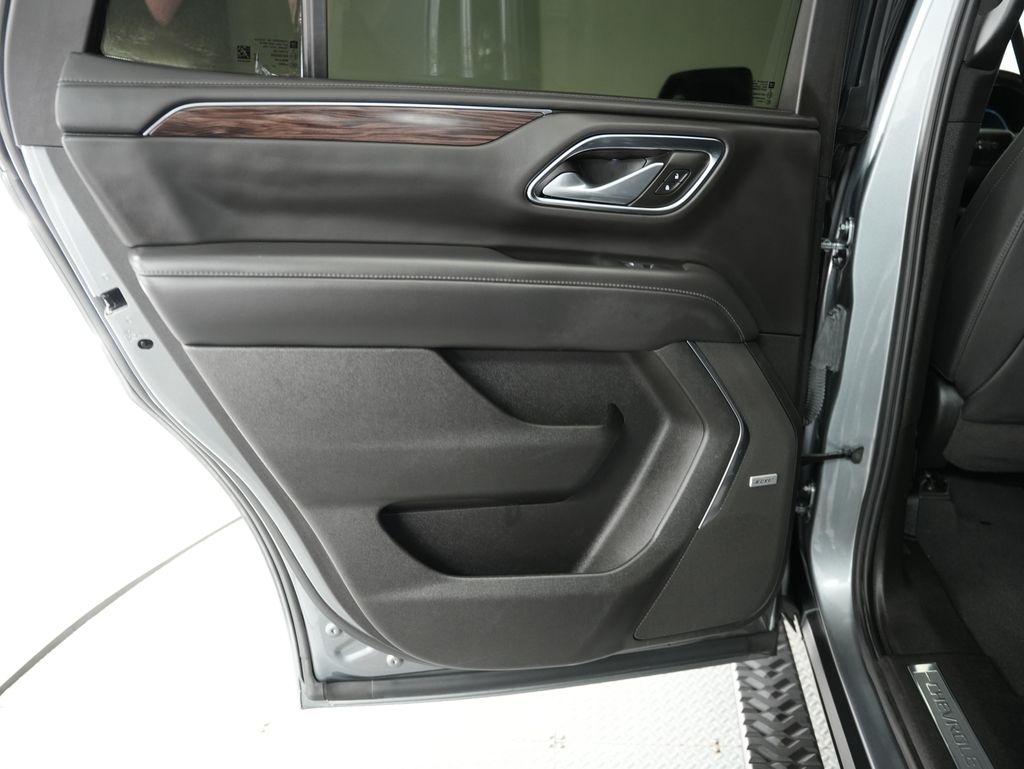 Chevrolet Tahoe 4WD 4dr Z71 2022