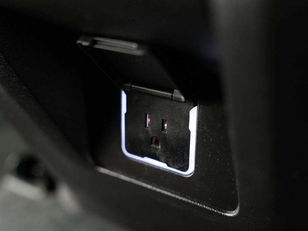 Chevrolet Tahoe 4WD 4dr Z71 2022