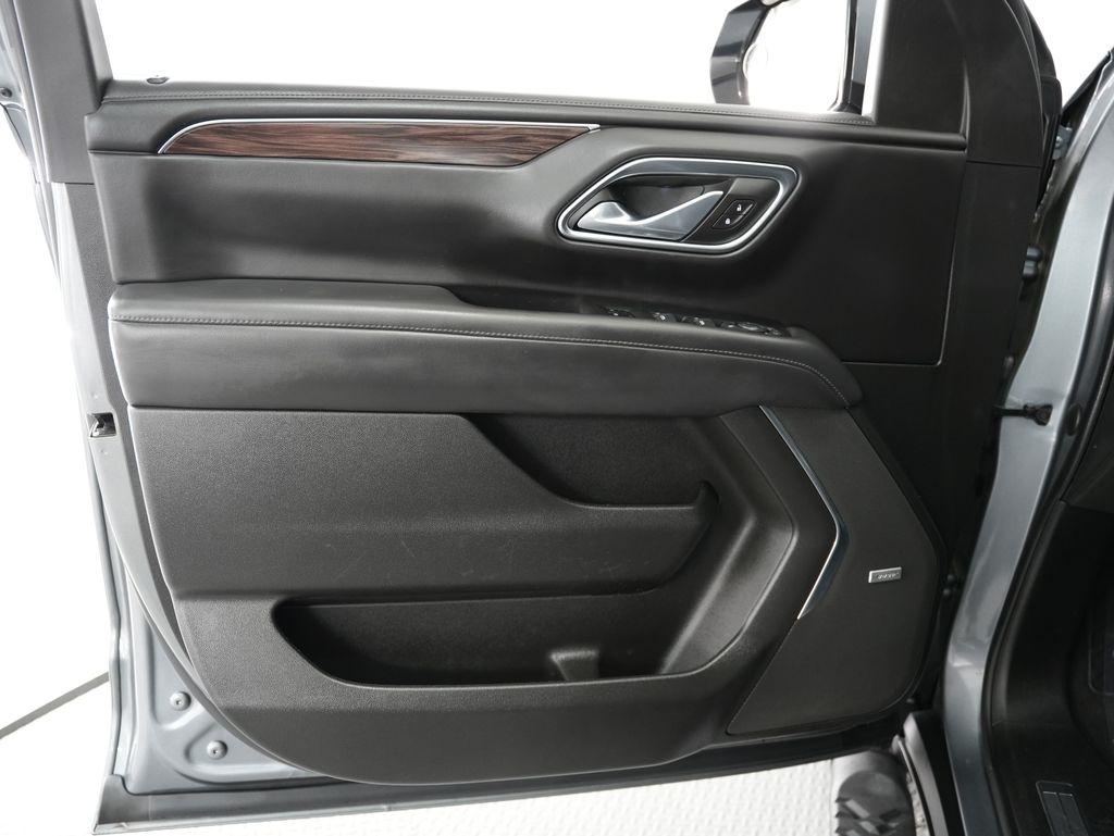 Chevrolet Tahoe 4WD 4dr Z71 2022