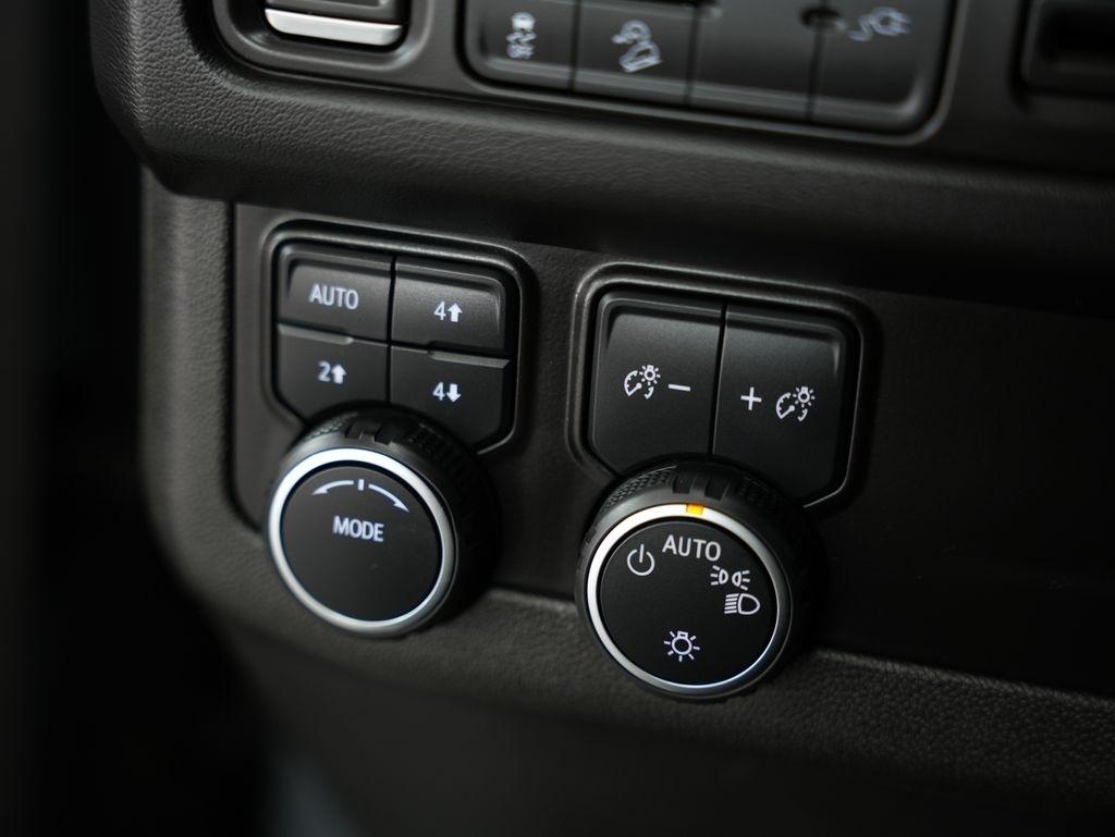 Chevrolet Tahoe 4WD 4dr Z71 2022