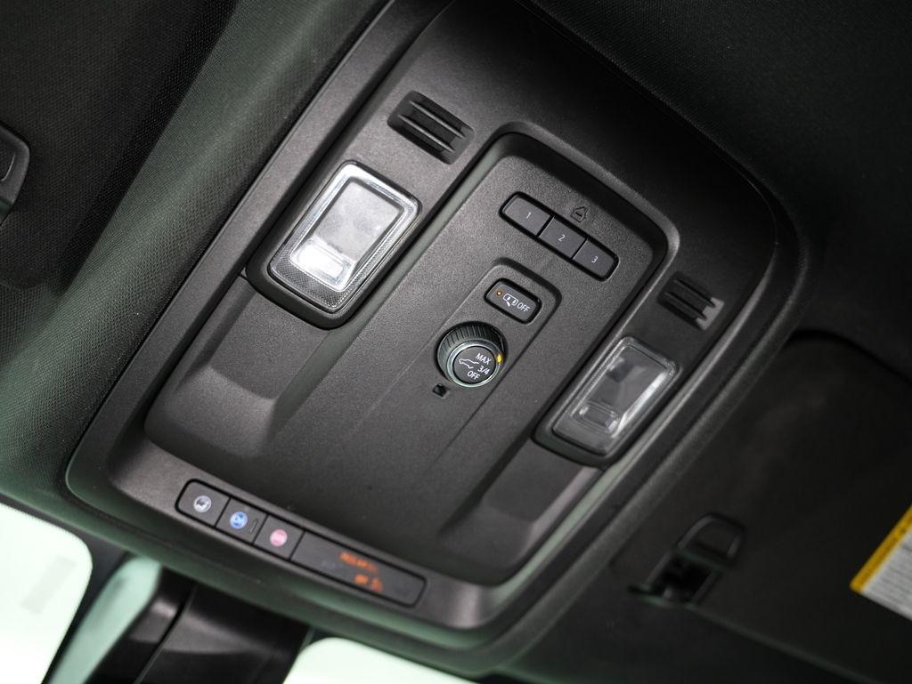 Chevrolet Tahoe 4WD 4dr Z71 2022