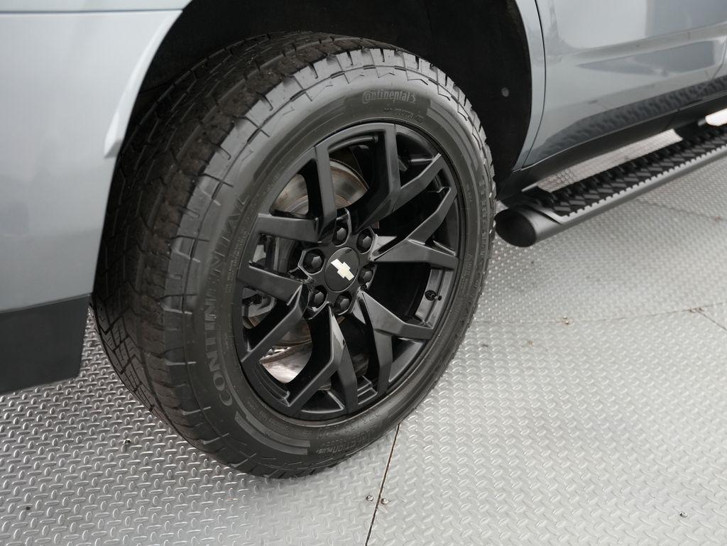 Chevrolet Tahoe 4WD 4dr Z71 2022