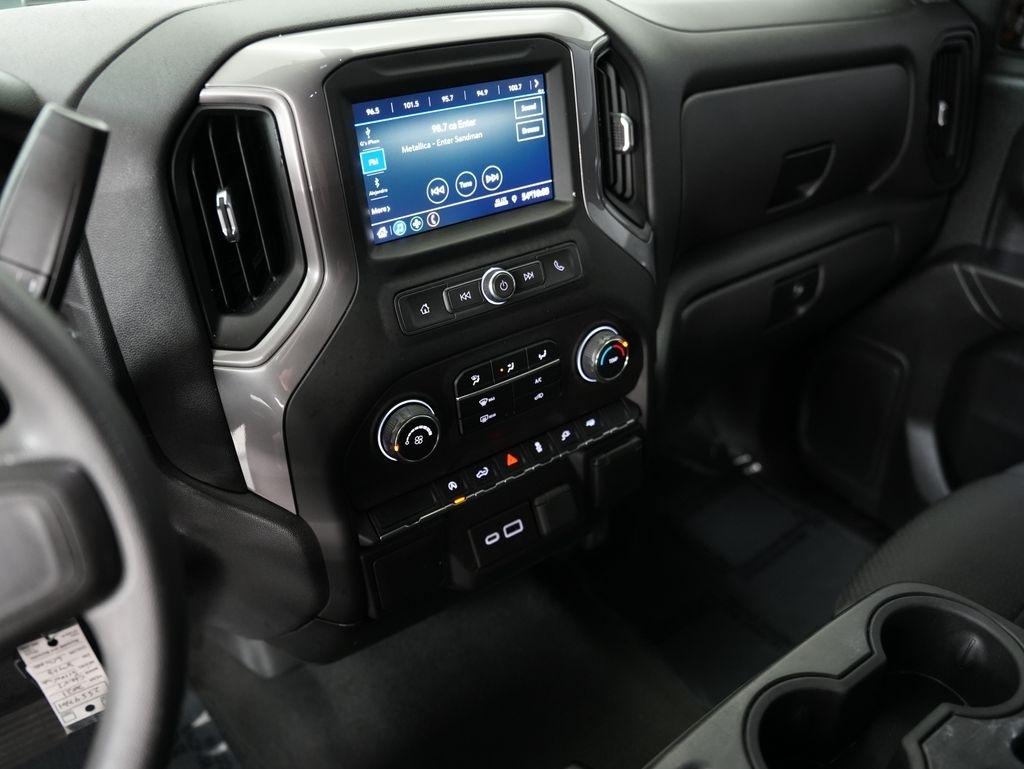 Chevrolet Silverado 1500 2WD Crew Cab 147" Custom 2021