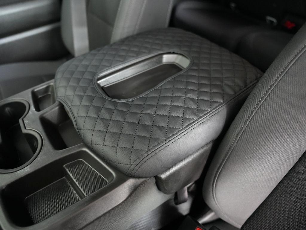 Chevrolet Silverado 1500 2WD Crew Cab 147" Custom 2021