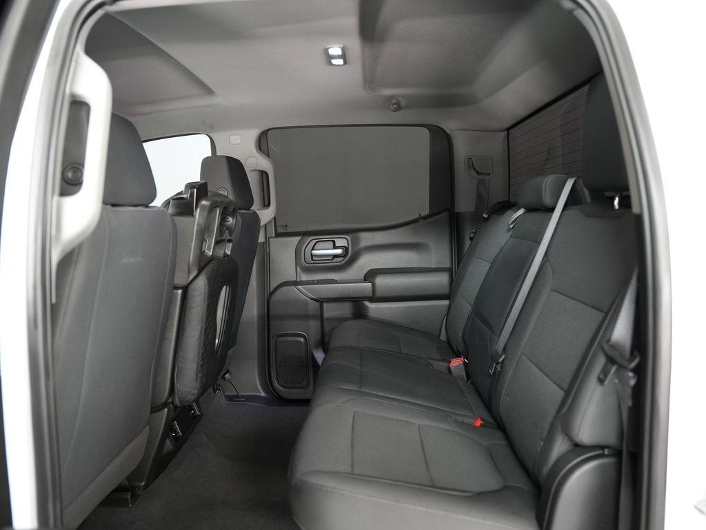 Chevrolet Silverado 1500 2WD Crew Cab 147" Custom 2021