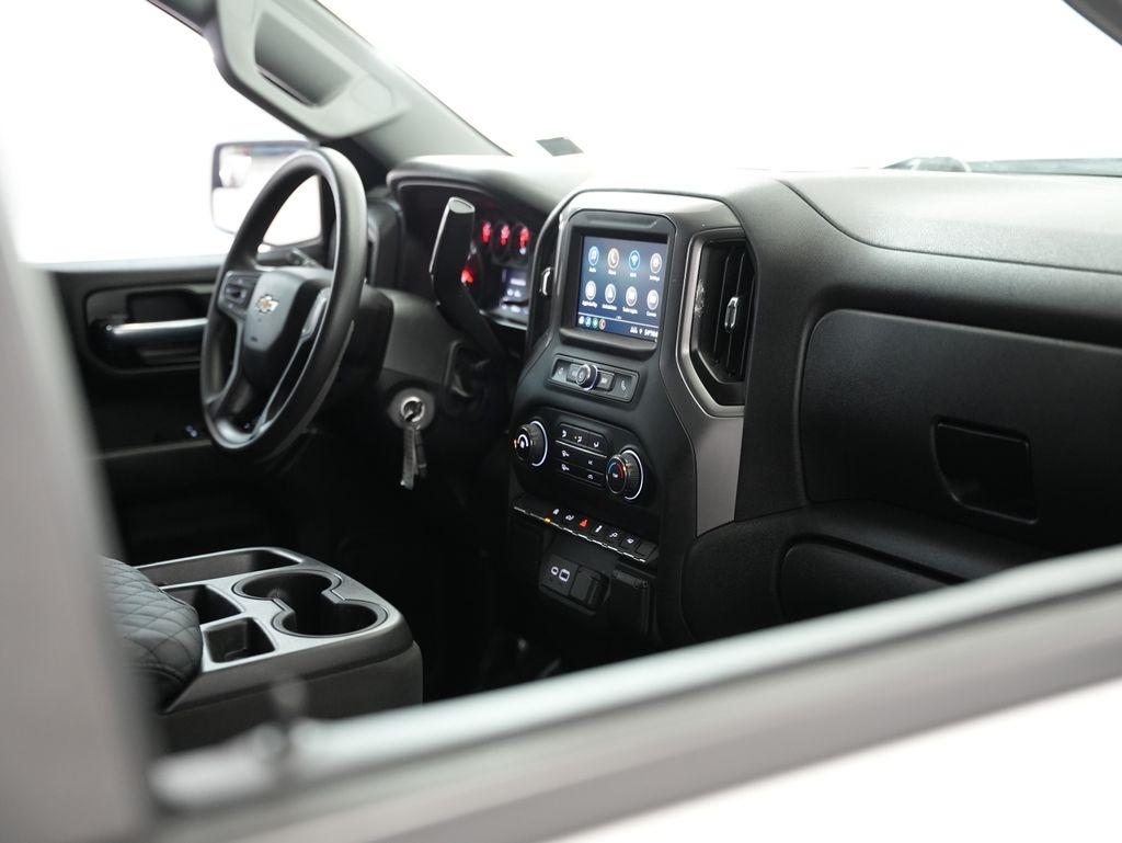 Chevrolet Silverado 1500 2WD Crew Cab 147" Custom 2021