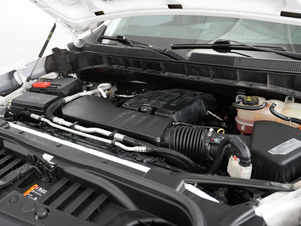 Chevrolet Silverado 1500 2WD Crew Cab 147" Custom 2021