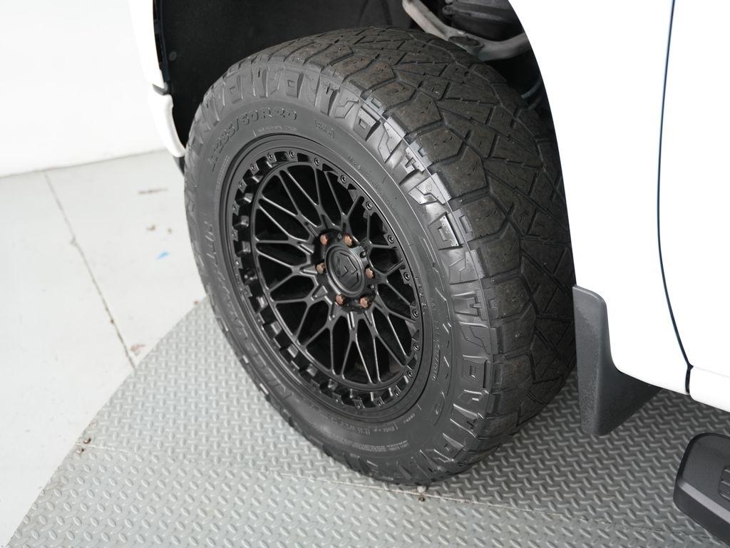 Chevrolet Silverado 1500 2WD Crew Cab 147" Custom 2021