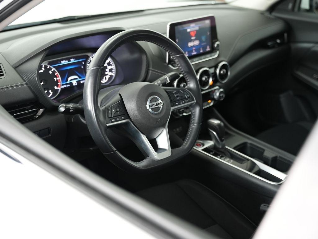 Nissan Sentra SV CVT 2020