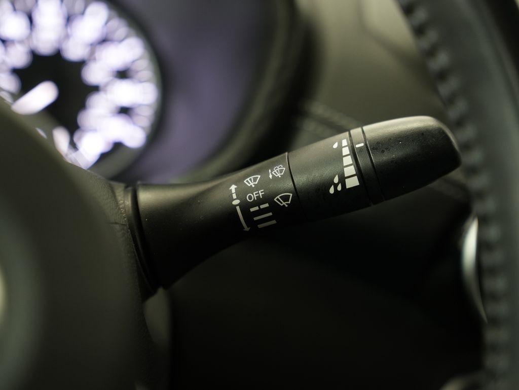 Nissan Sentra SV CVT 2020