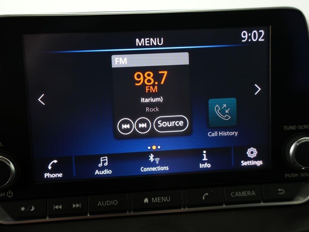 Nissan Sentra SV CVT 2020