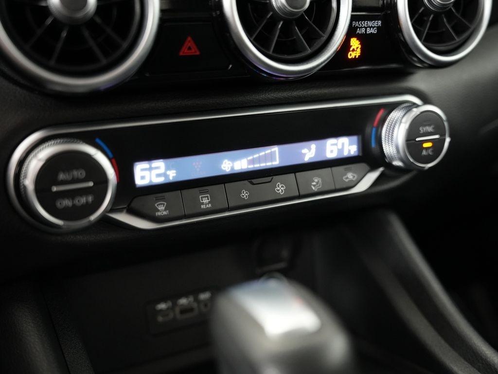 Nissan Sentra SV CVT 2020