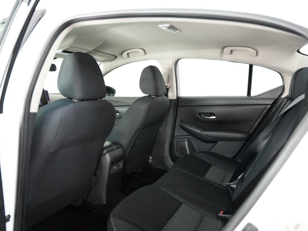 Nissan Sentra SV CVT 2020