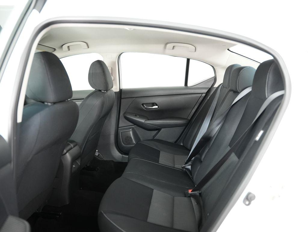 Nissan Sentra SV CVT 2020