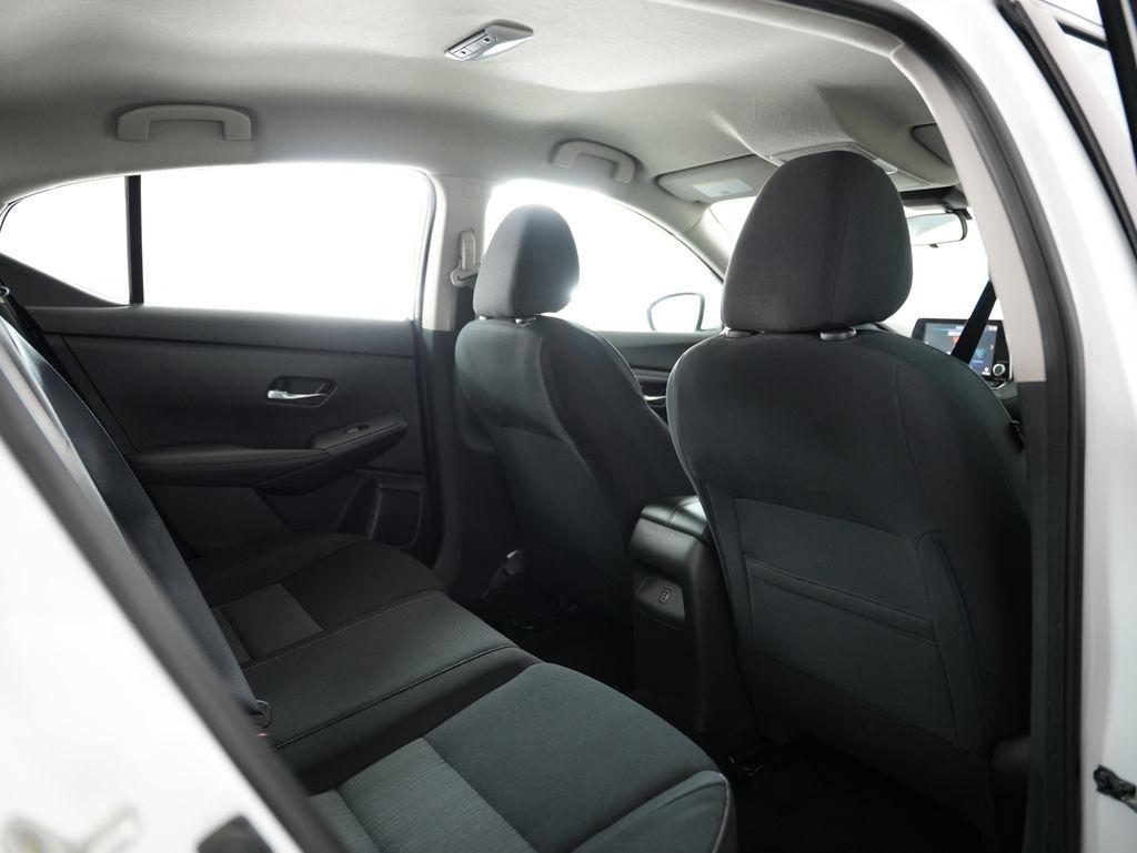 Nissan Sentra SV CVT 2020