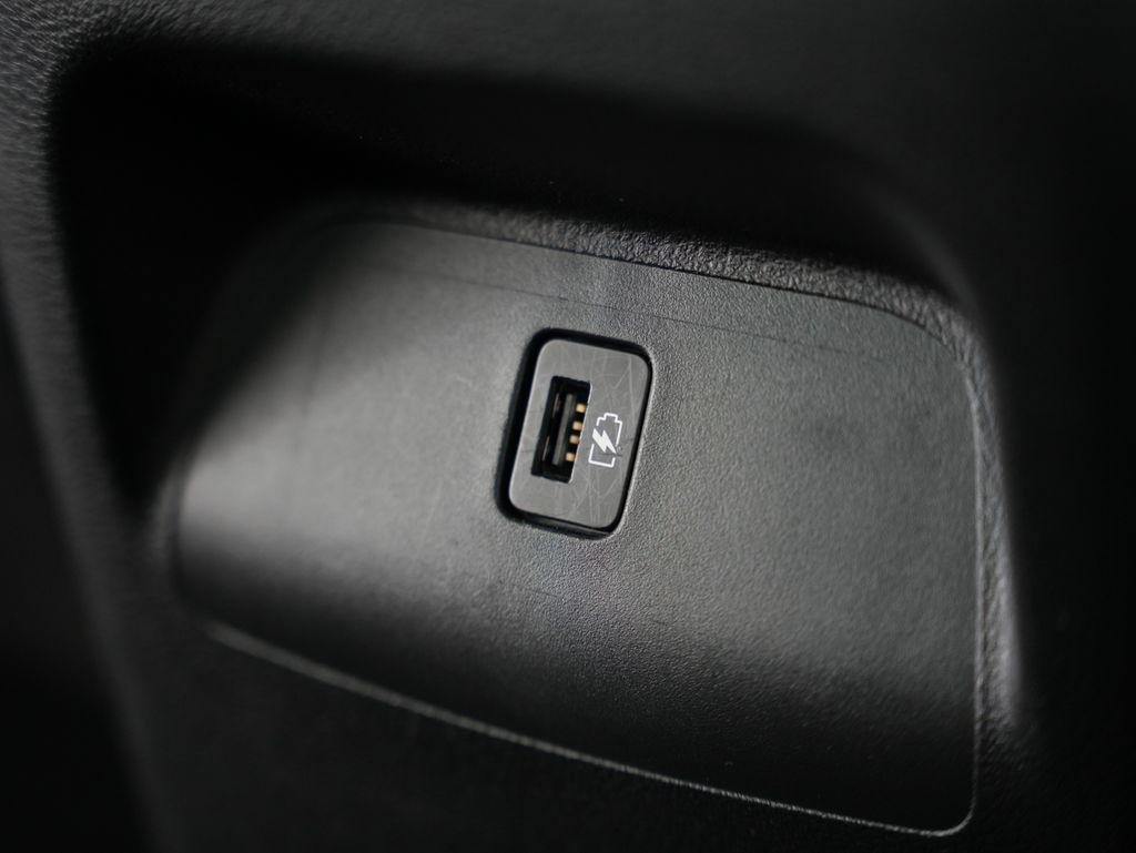 Nissan Sentra SV CVT 2020