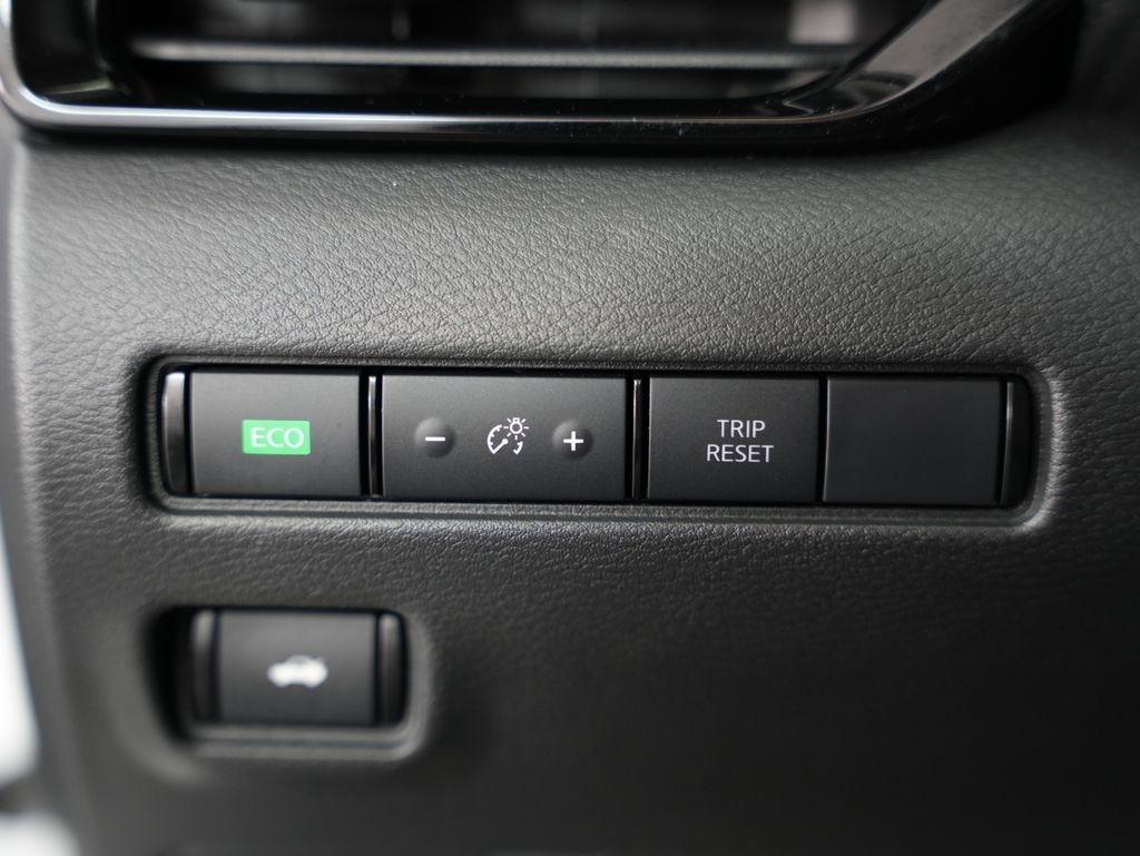 Nissan Sentra SV CVT 2020