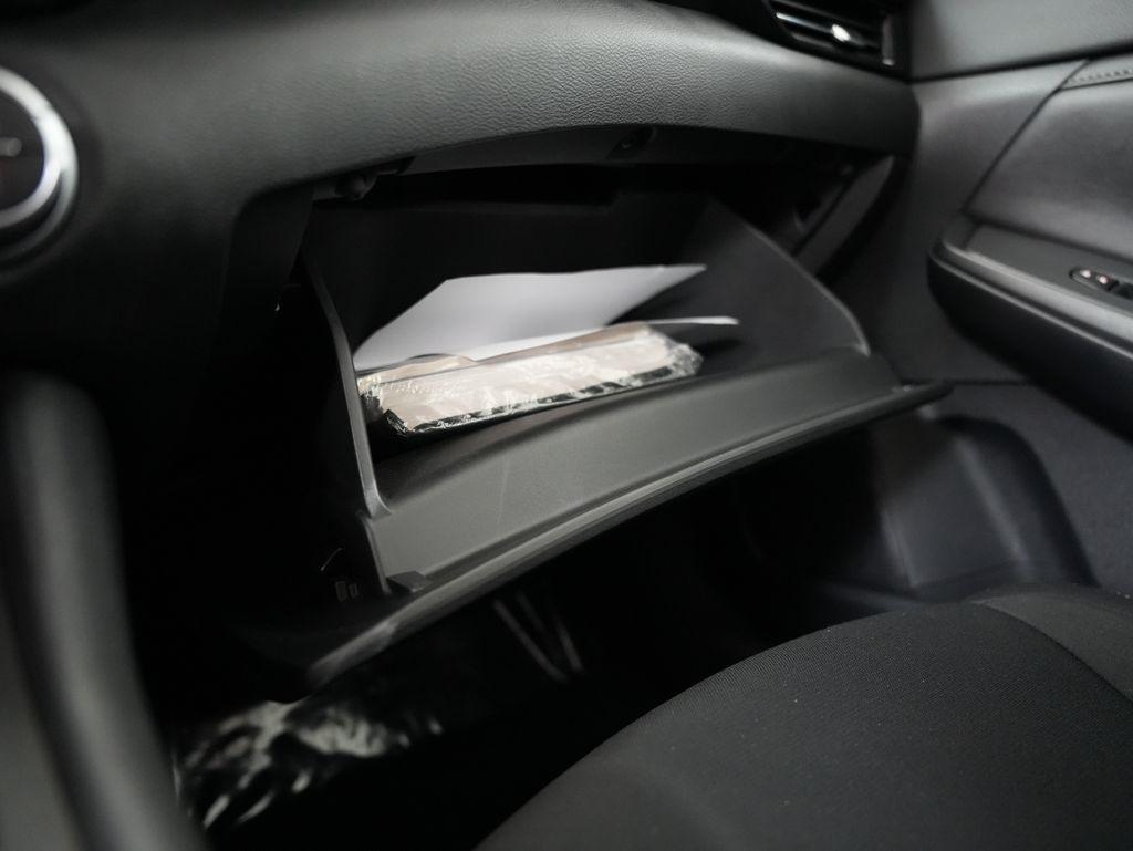 Nissan Sentra SV CVT 2020