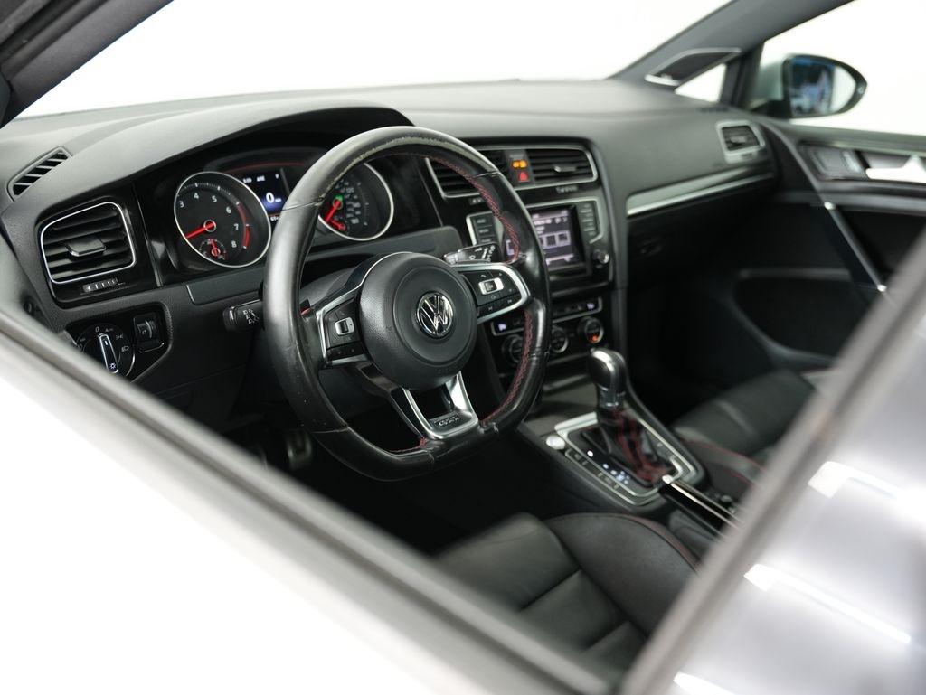 Volkswagen Golf GTI 4dr HB DSG Autobahn 2015