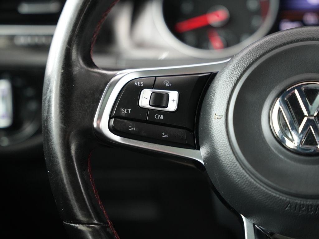 Volkswagen Golf GTI 4dr HB DSG Autobahn 2015